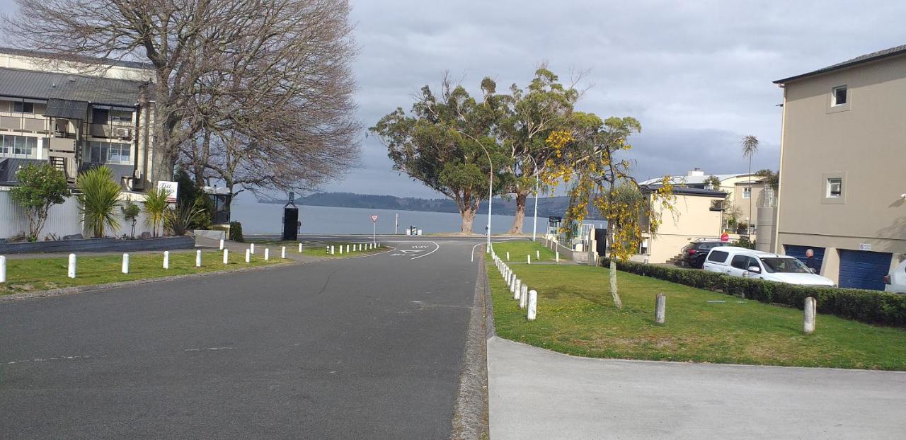 Apartment Fourteen Taupo Luaran gambar