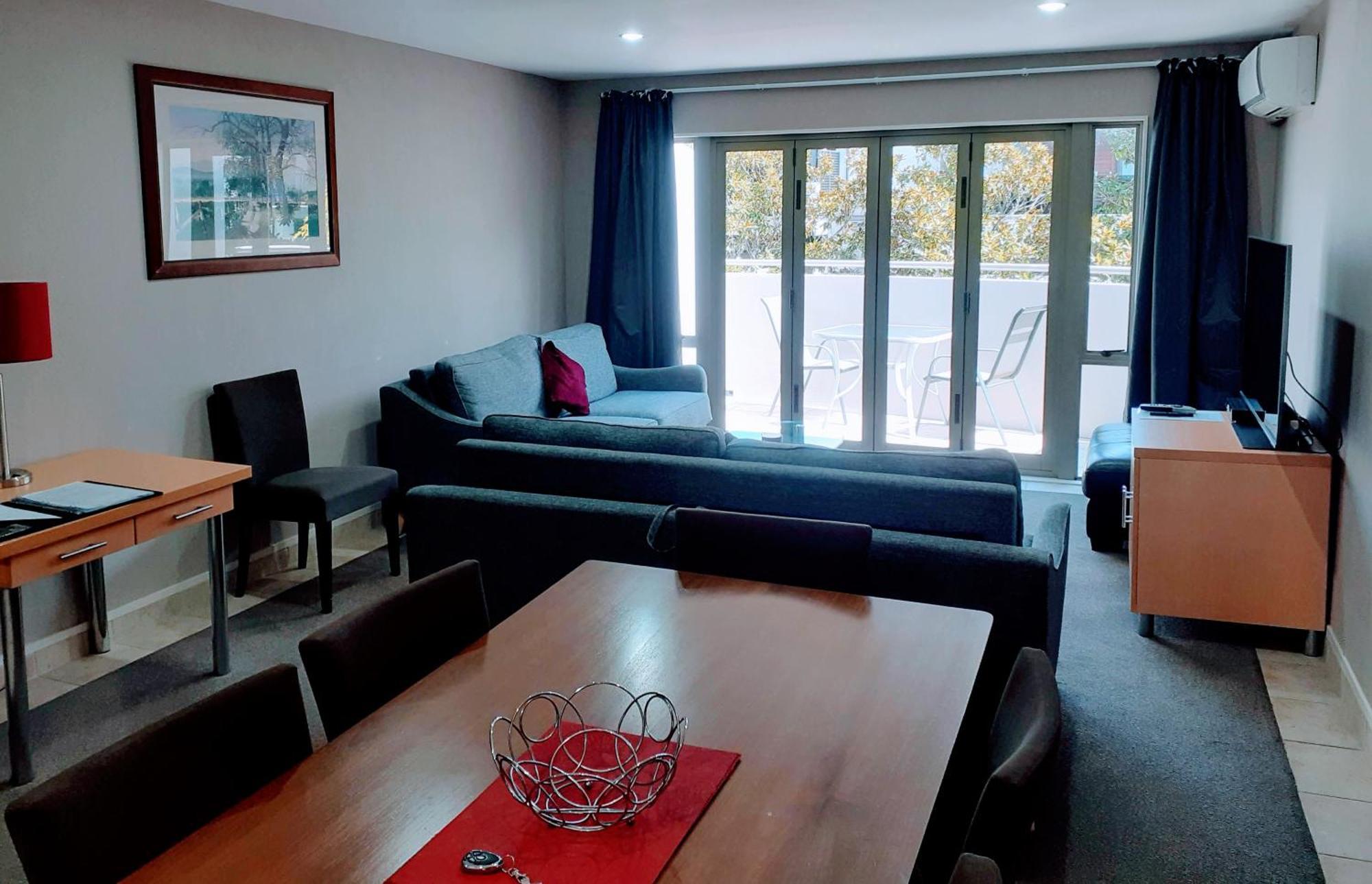 Apartment Fourteen Taupo Luaran gambar